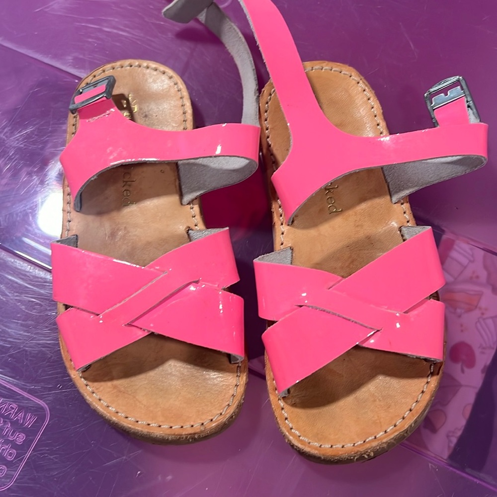 FP sandal